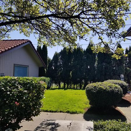 Best Western Pacific Highway Inn Сейлем Экстерьер фото