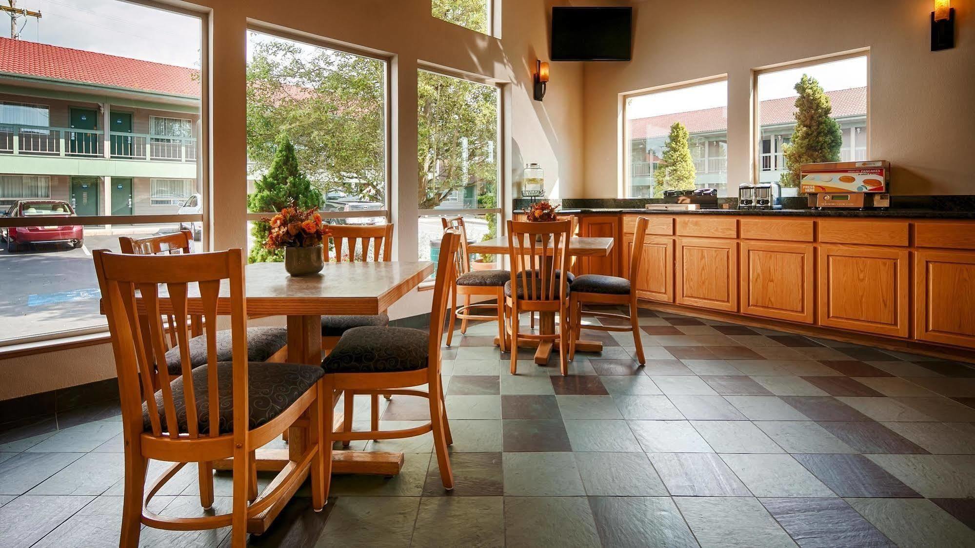 Best Western Pacific Highway Inn Сейлем Экстерьер фото