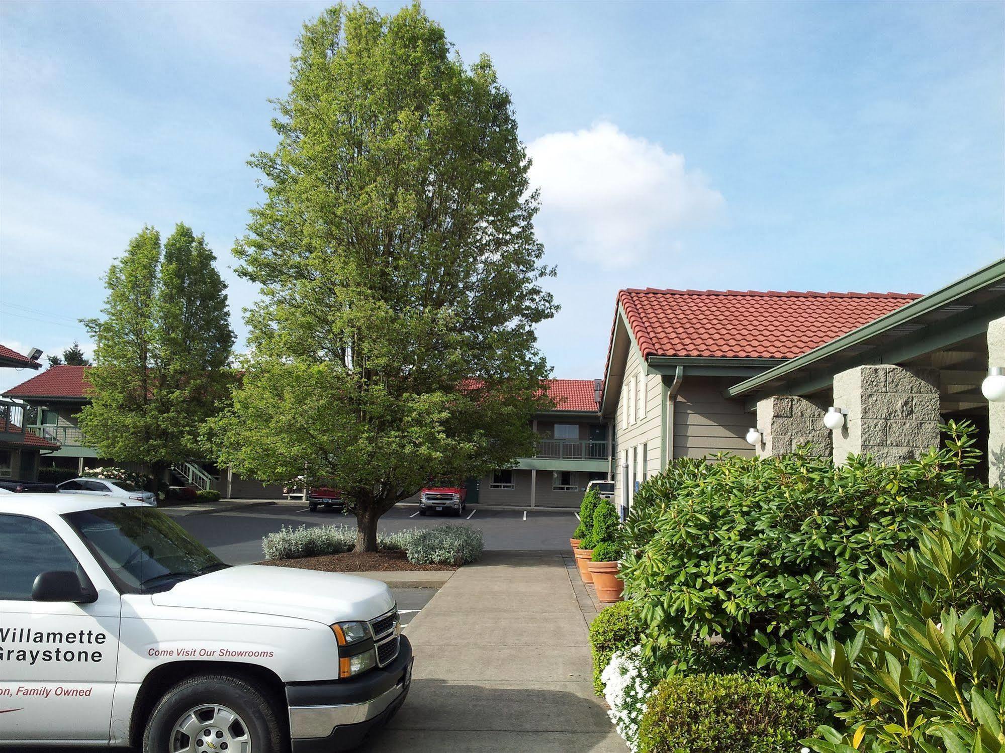 Best Western Pacific Highway Inn Сейлем Экстерьер фото